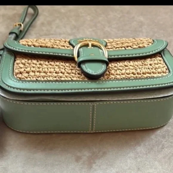 NWT NEW PRISTINE! *Coach* Seagrass Green Leather Crossbody Straw Summer Chain